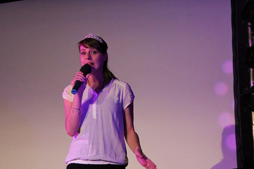 Von der Wahl der Fliederk&ouml;nigin