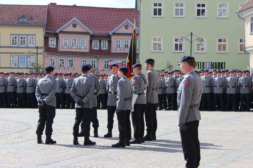 Wieder Anw&auml;rter &ouml;ffentlich vereidigt