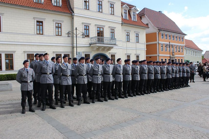 Wieder Anw&auml;rter &ouml;ffentlich vereidigt