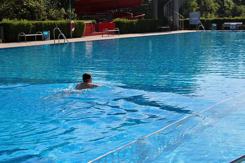 Anbaden im Bergbad Sondershausen