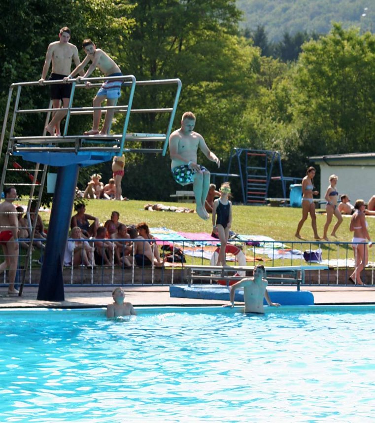 Badesportverein sucht Kilometer-Sponsoren