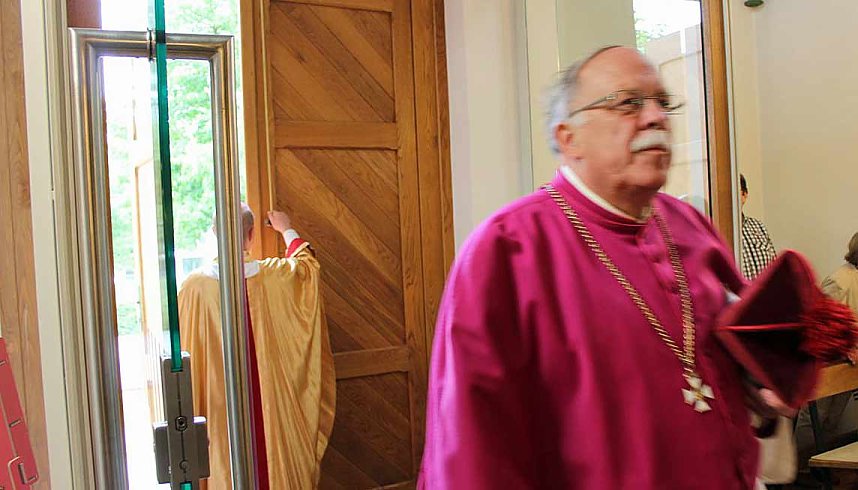 Lebendige Kirche - Vor 100 Jahren Namensweihe