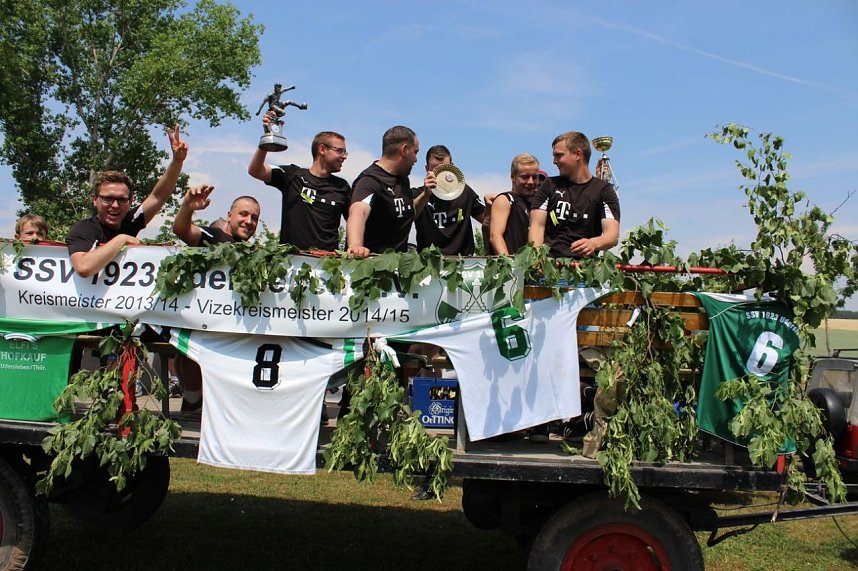 Laubk&ouml;nig gekr&ouml;nt