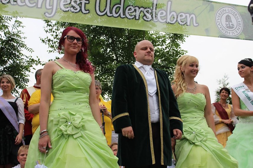 Laubk&ouml;nig gekr&ouml;nt