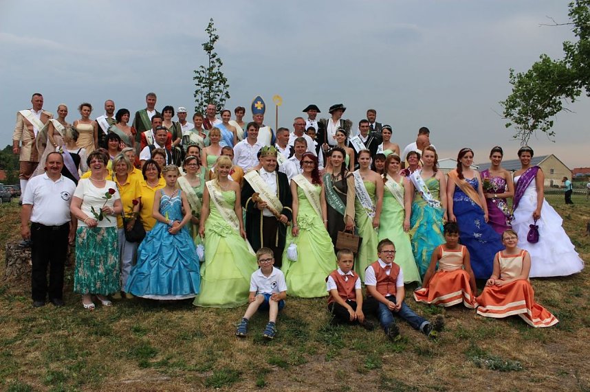 Laubk&ouml;nig gekr&ouml;nt