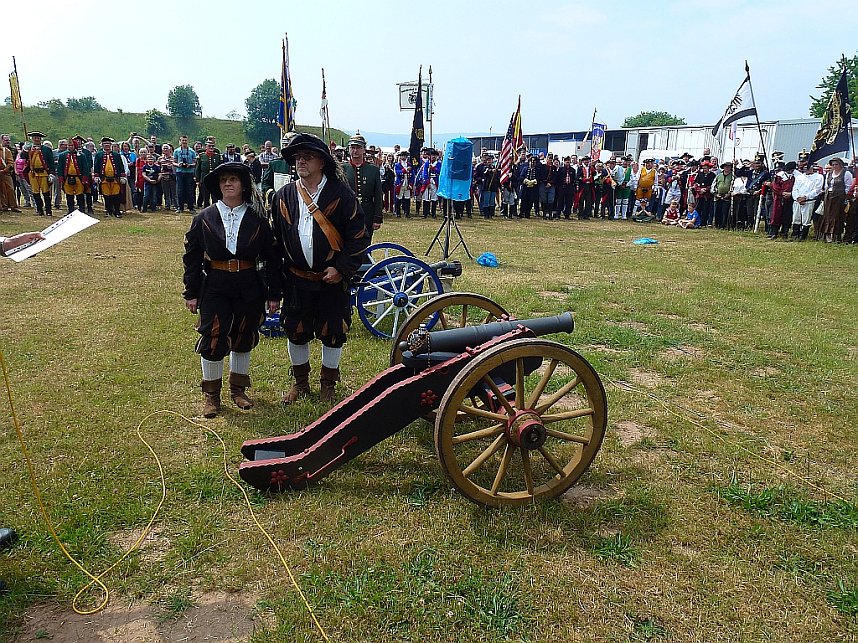 Appell mit Kanonenweihe