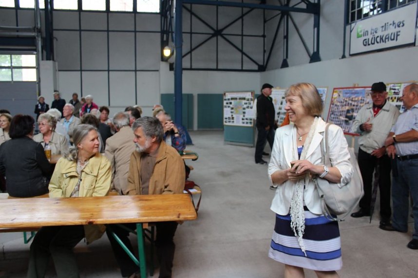 Bergleute feiern auch im Regen