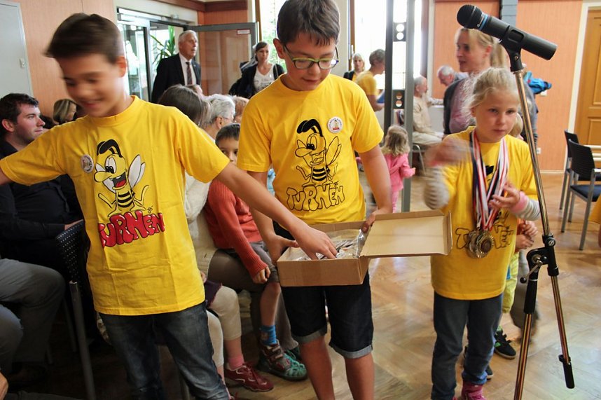 Massive Proteste gegen Schlie&szlig;ungspl&auml;ne