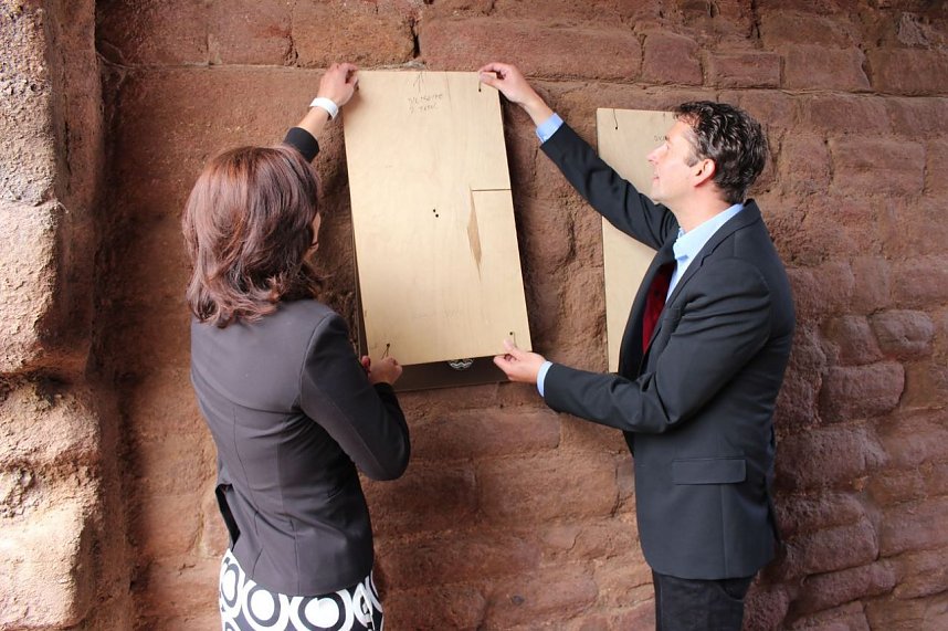 Schicker Eingangsbereich am Kyffh&auml;userdenkmal