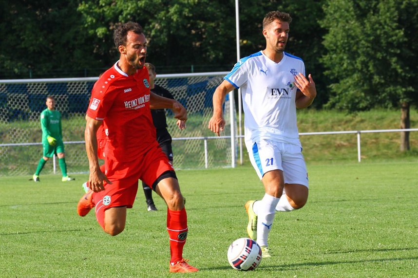 2:1 gewinnt Wacker Nordhausen gegen Hannover 96 (U23)