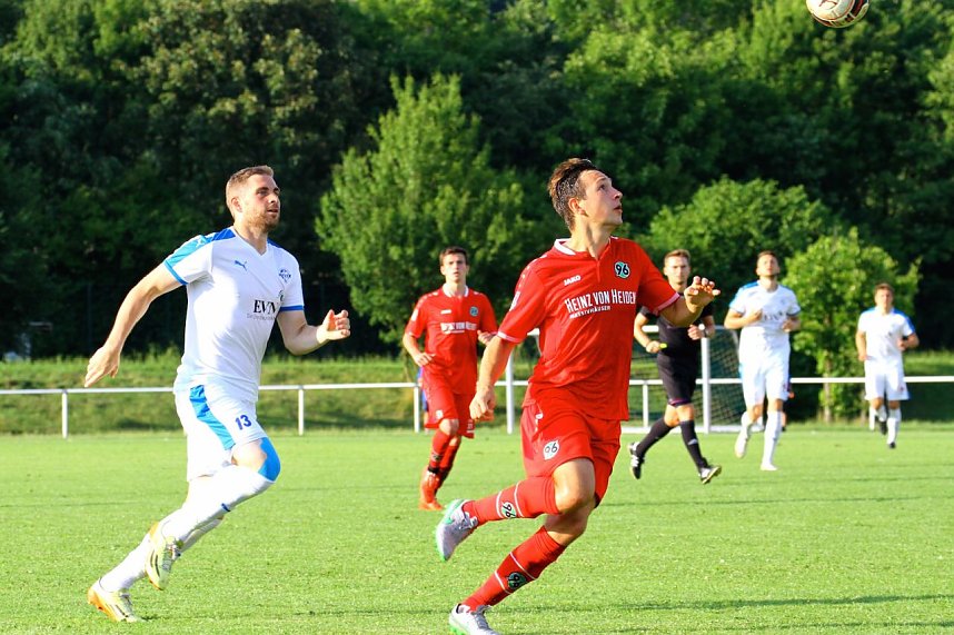 2:1 gewinnt Wacker Nordhausen gegen Hannover 96 (U23)