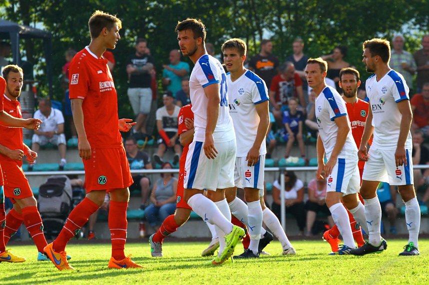 2:1 gewinnt Wacker Nordhausen gegen Hannover 96 (U23)