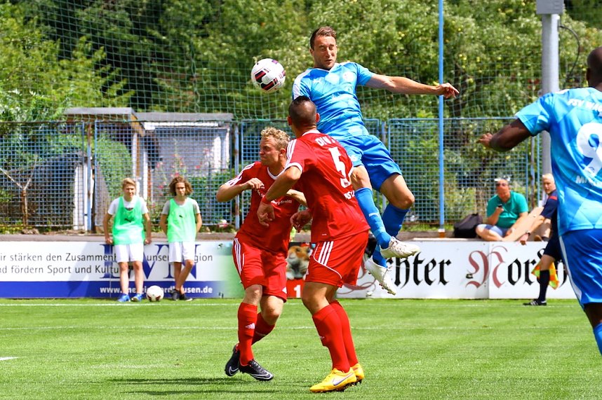 Wacker gewinnt 2:0 gegen Neustrelitz
