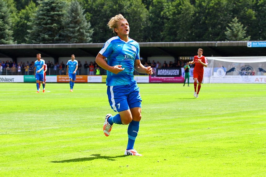 Wacker gewinnt 2:0 gegen Neustrelitz