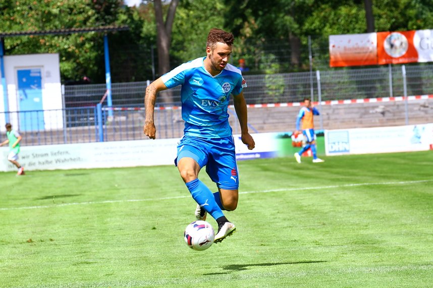 Wacker gewinnt 2:0 gegen Neustrelitz