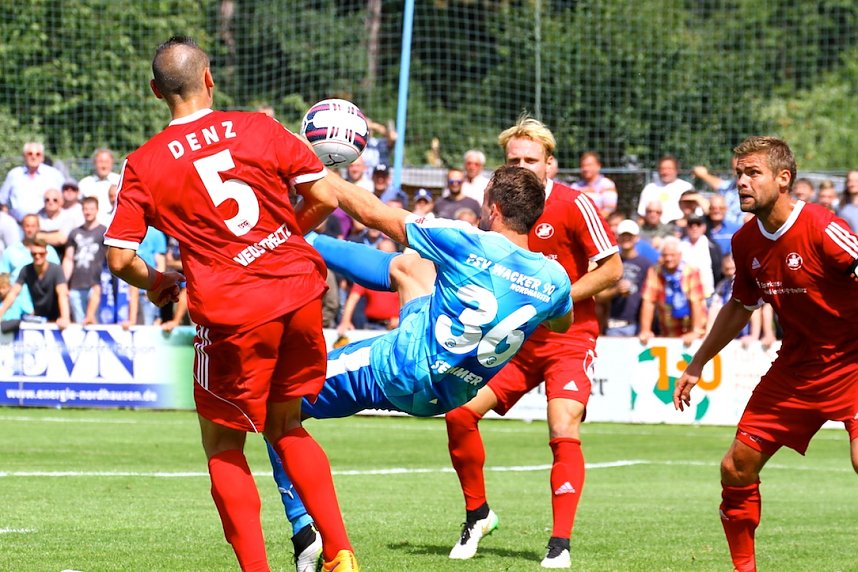 Wacker gewinnt 2:0 gegen Neustrelitz
