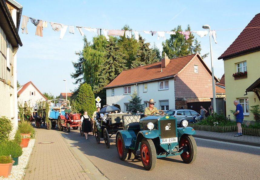 Festumzug in Obertopfstedt
