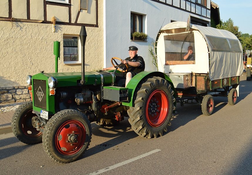 Festumzug in Obertopfstedt