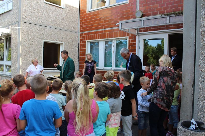 Brotb&uuml;chsen aus dem Bundestag