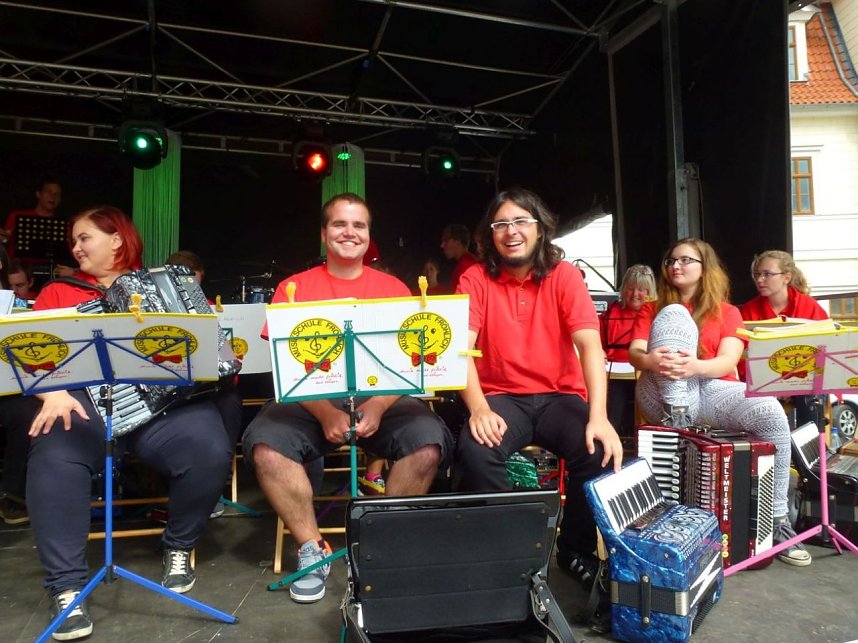 Vom 2. Tag des Weinfests (1)