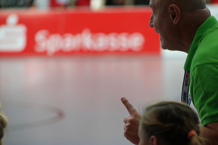 THC gewinnt den Supercup