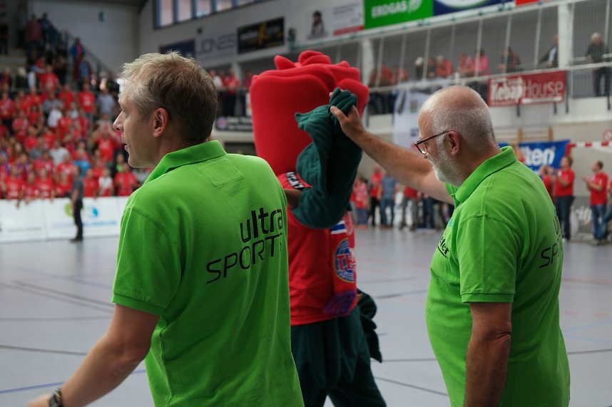 THC gewinnt den Supercup