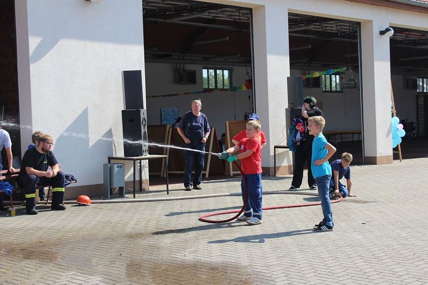 Feuerwehr zeigte sich