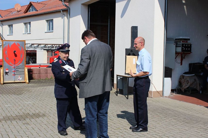 Feuerwehr zeigte sich