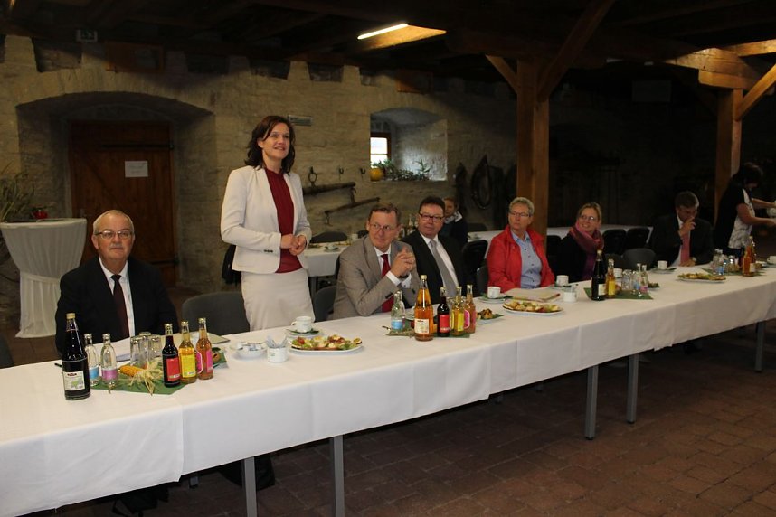 Ramelow im Kyffh&auml;userkreis (1)