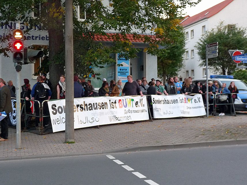 Demonstration und Gegendemonstration (2)