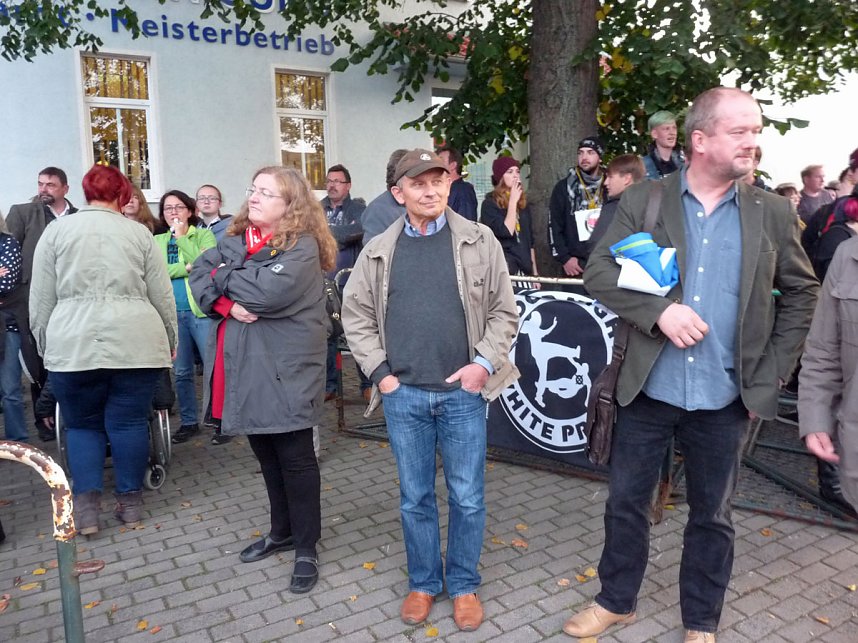 Demonstration und Gegendemonstration (2)