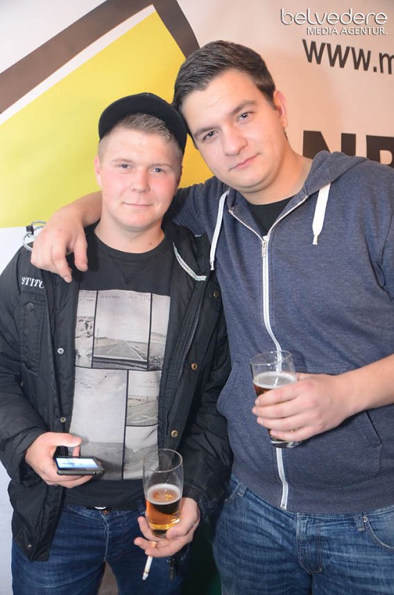 Club-Nacht er&ouml;ffnete Kirmes in Bielen