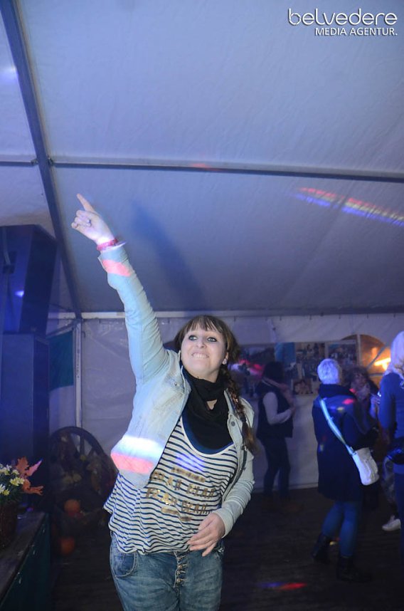 Club-Nacht er&ouml;ffnete Kirmes in Bielen