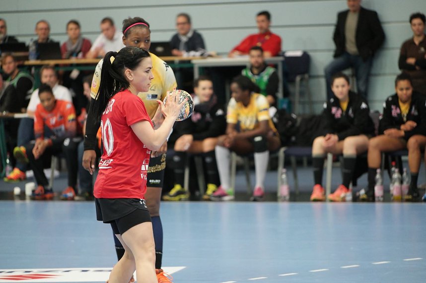 Mit einem Unentschieden startet der THC in die Champions League