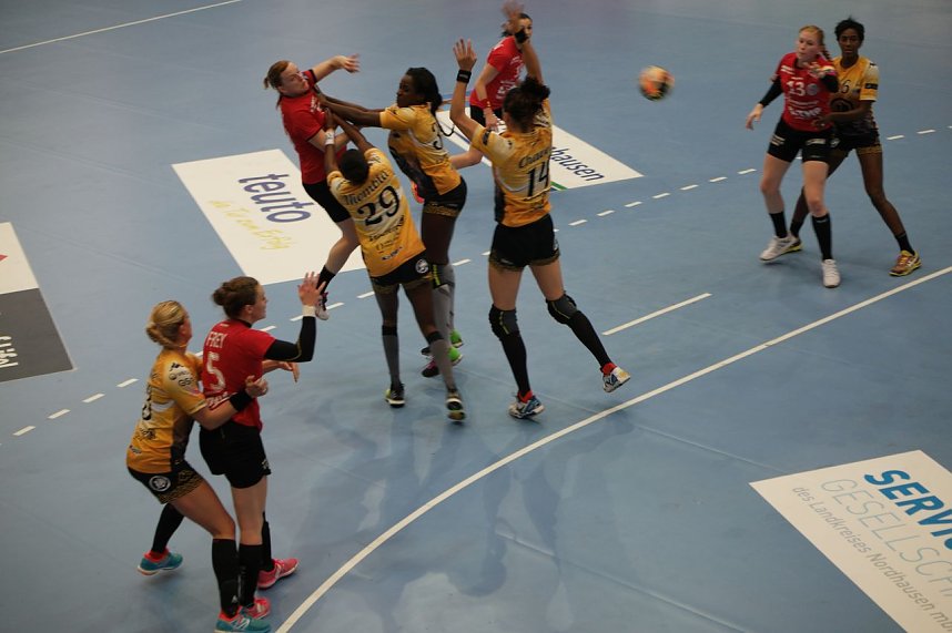 Mit einem Unentschieden startet der THC in die Champions League