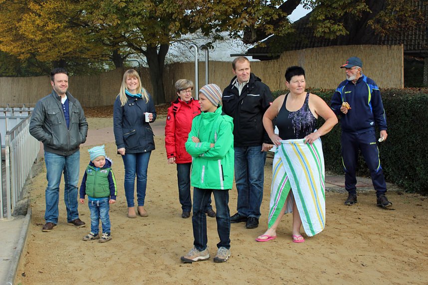 Brrr! Sehr k&uuml;hl beim Abbaden