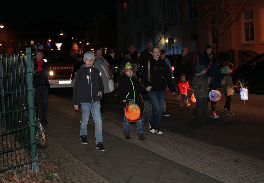 &Ouml;kumenische Martinsfeier durchgef&uuml;hrt