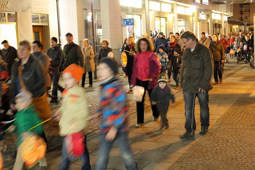 &Ouml;kumenische Martinsfeier durchgef&uuml;hrt