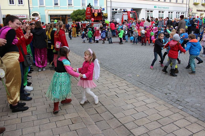 Bad Frankenhausen h&auml;ngt an der Flasche