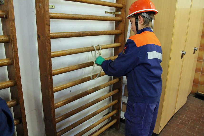 Leistungsabzeichen der Th&uuml;ringer Jugendfeuerwehr abgelegt