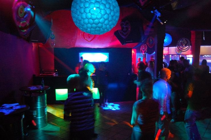 Minimal Beats im Safari Club