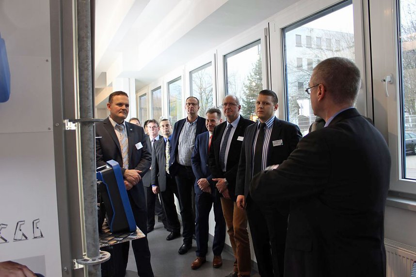 Wirtschaftsminister zum Unternehmerfr&uuml;hst&uuml;ck bei Sonlux