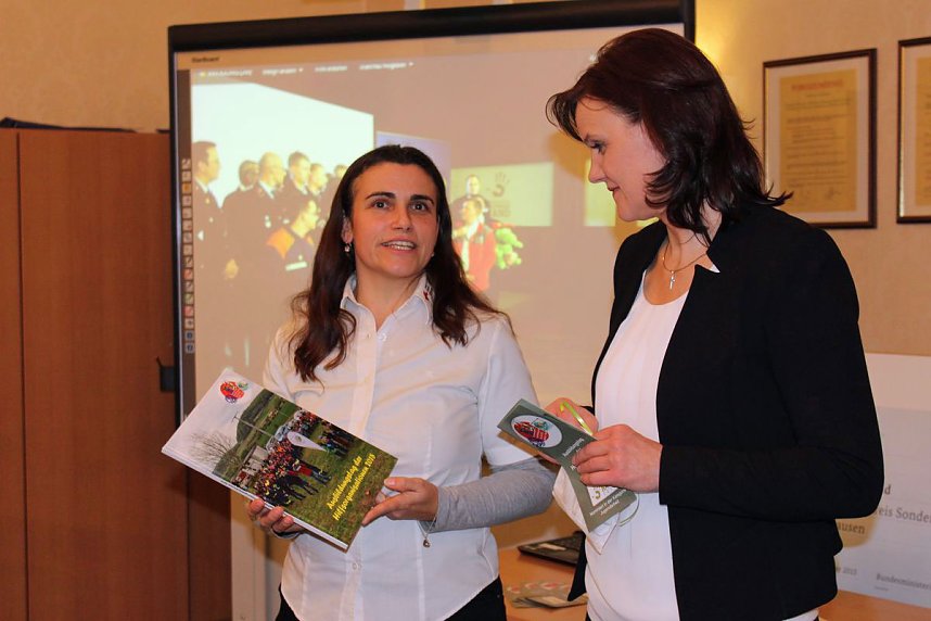 Coole Sache � Aktion helfende Hand