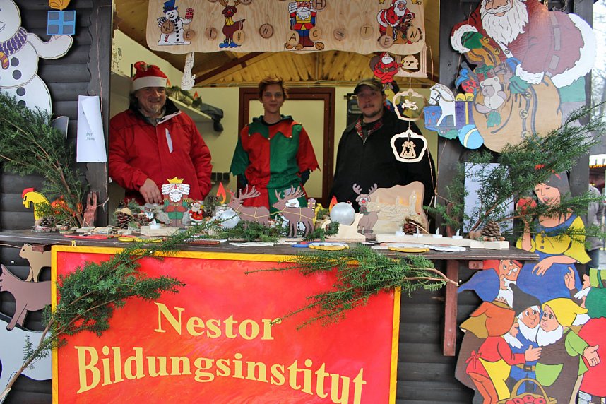 Gut besuchter Weihnachtsmarkt