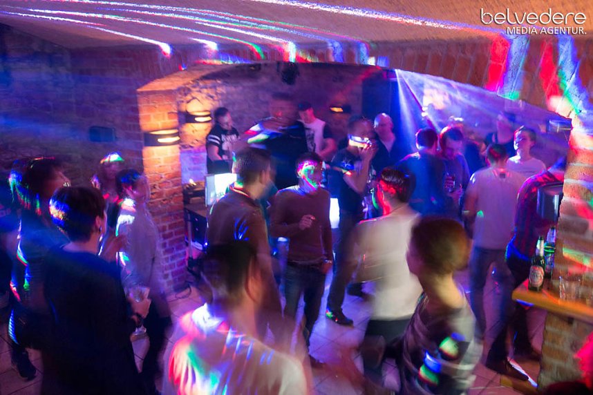 Party im Jugendclubhaus in Nordhausen - der Samstag