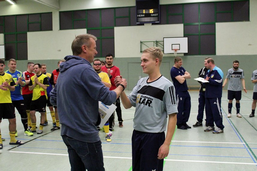 Fu&szlig;ballturnier mit &Uuml;berraschungssieger?