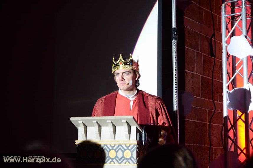 Der mit dem Papst tanzt