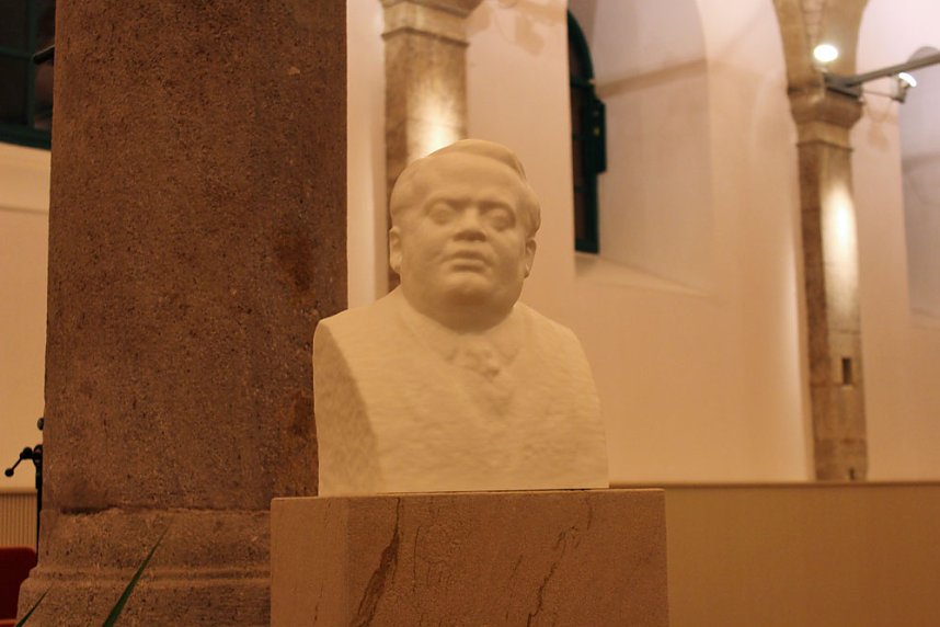 Max-Reger-Halle eingeweiht