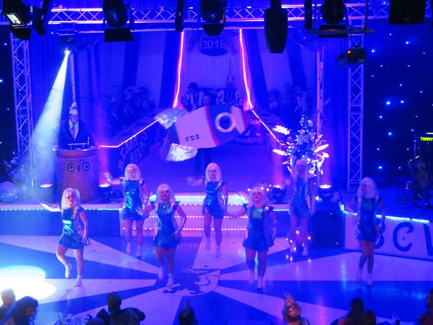 Narrenvolk feiert in Bebra