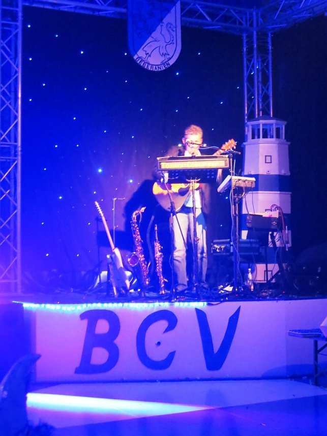 Narrenvolk feiert in Bebra